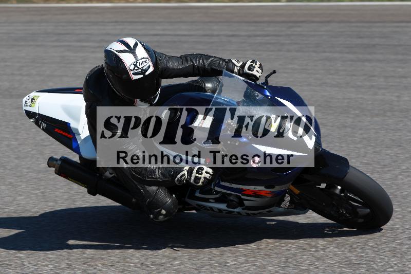 /Archiv-2022/05 04.04.2022 Plüss Moto Sport ADR/Freies Fahren/2